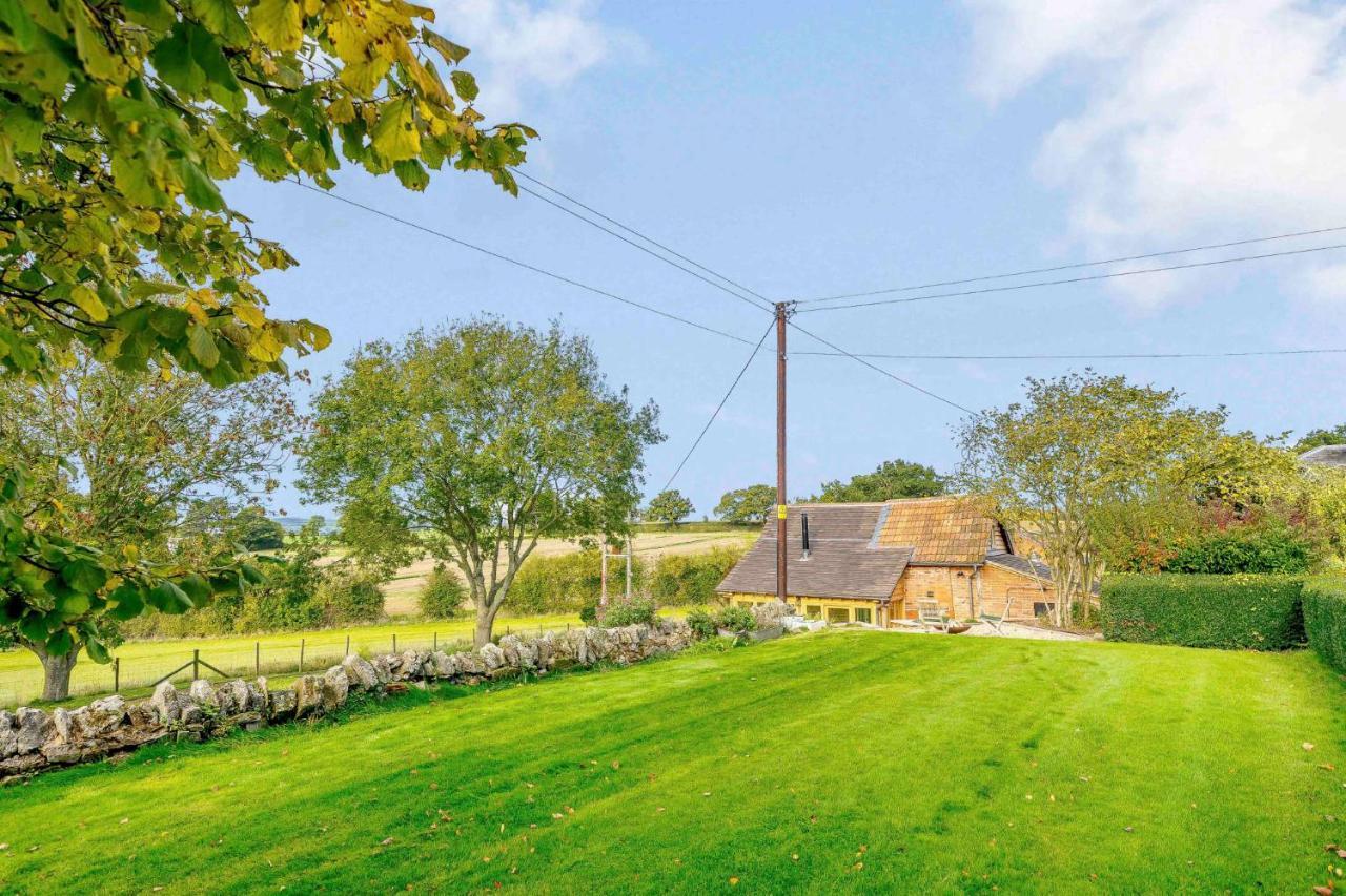 Вилла The Cider Barn, Luxury For 2 With Beautiful Views. Ледбери Экстерьер фото